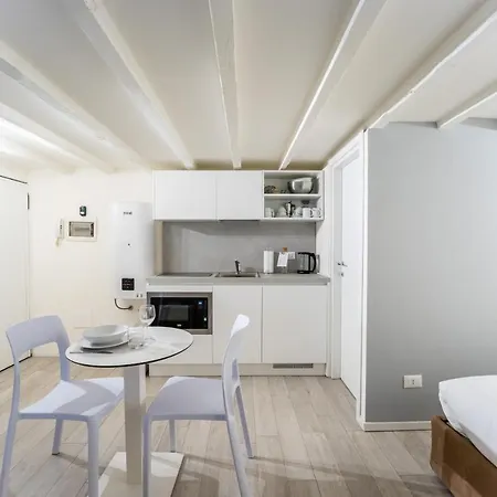 Italianway Apartment Milan Exterior photo