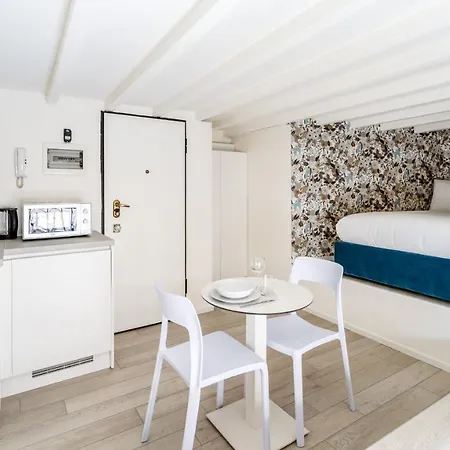 Italianway Apartment Milan Exterior photo